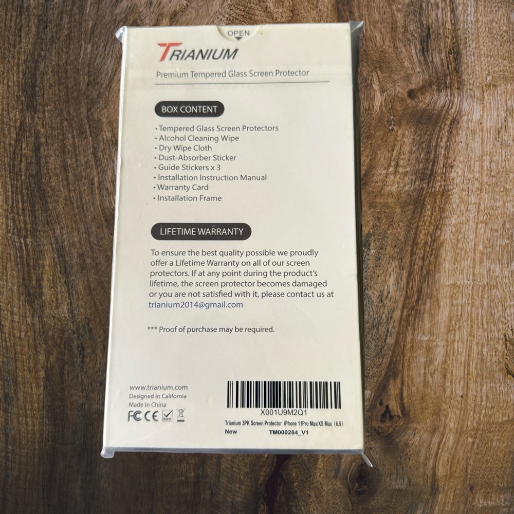 iPhone Screen Protectors - Picture 2 of 3